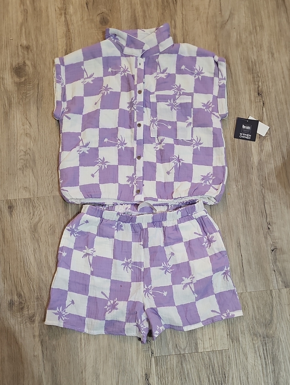 NWT- Grayson Threads